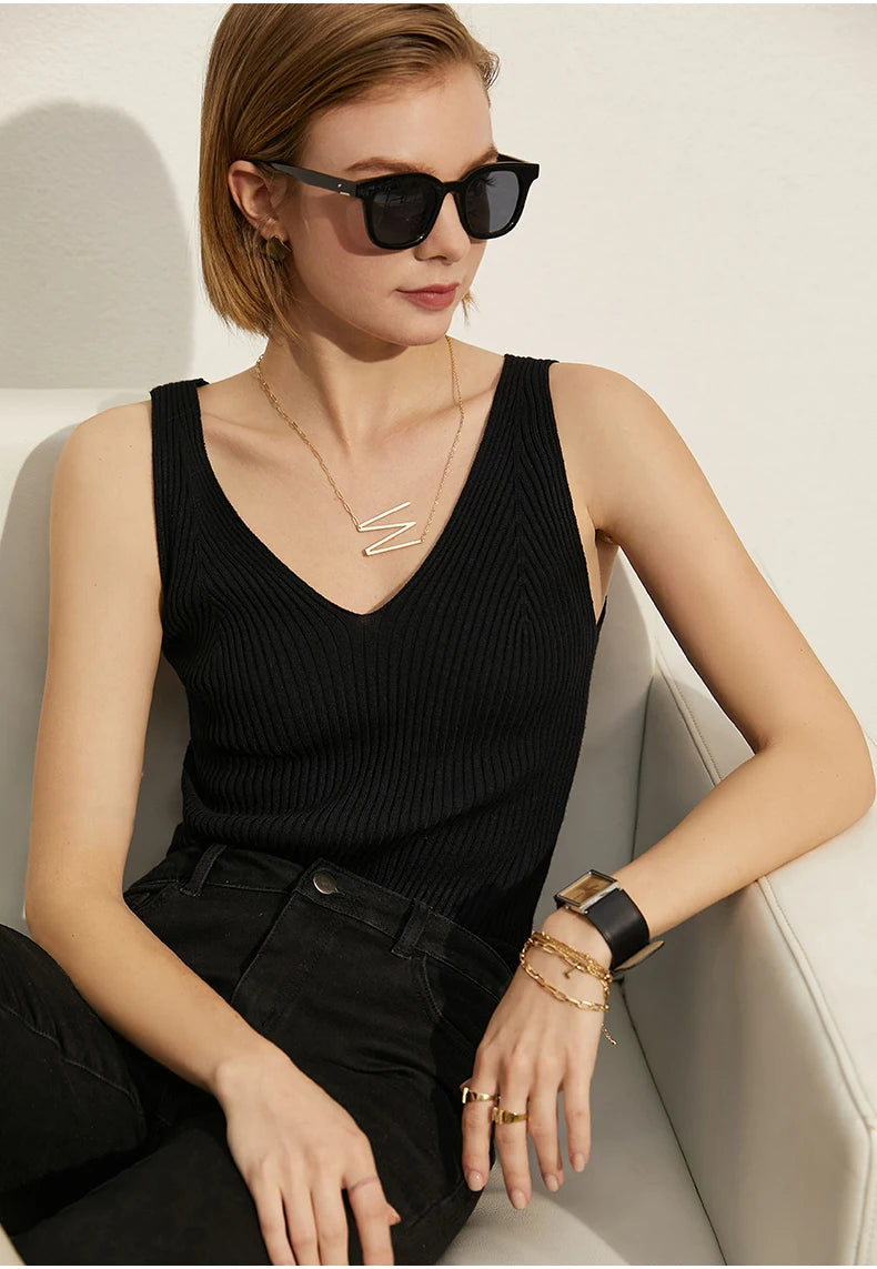 Amii Minimalism V-Neck Camisole for Summer