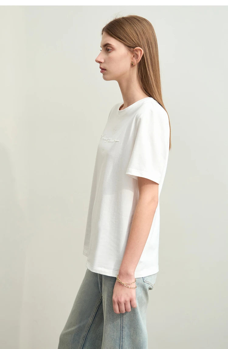 Amii Minimalist Embroidered Tee