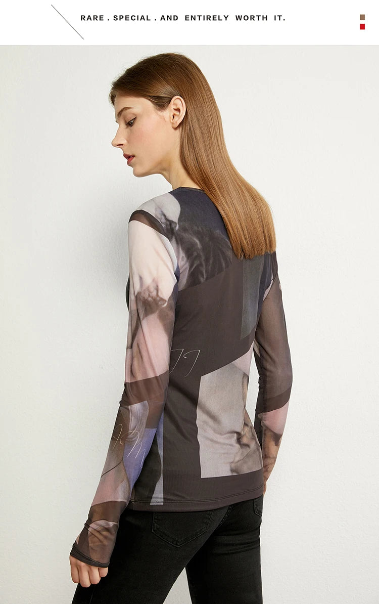 AMII Minimalism Long-Sleeved T-Shirt with Artistic Prints